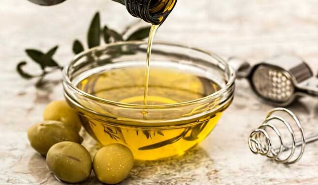 Uleiul de măsline poate fi înlocuit cu ulei de floarea soarelui într-o dietă mediteraneană
